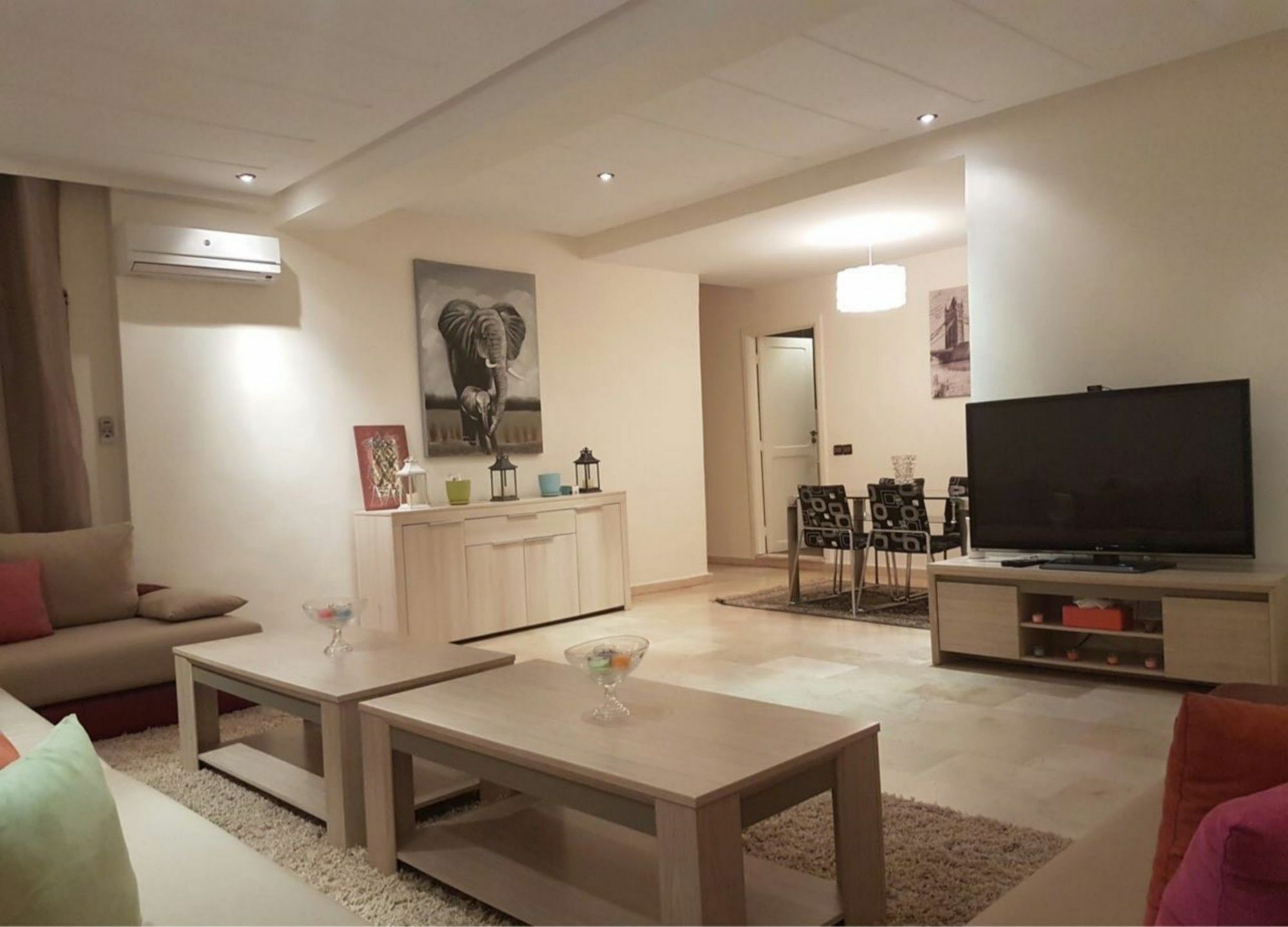 Spacious Apartment Downtown Casablanca Esterno foto